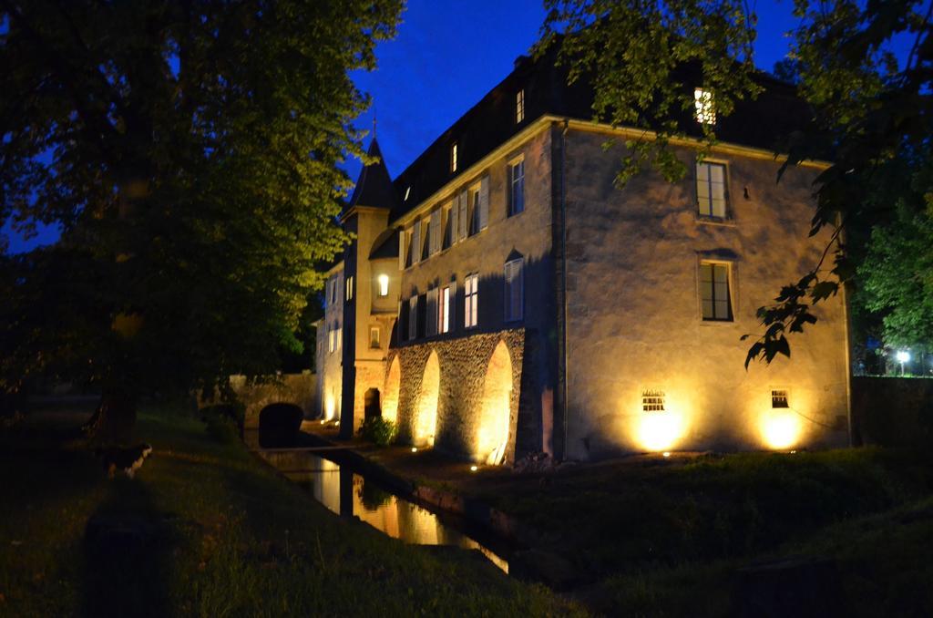 Stotzheim Chambres D'Hotes Chateau De Grunstein מראה חיצוני תמונה